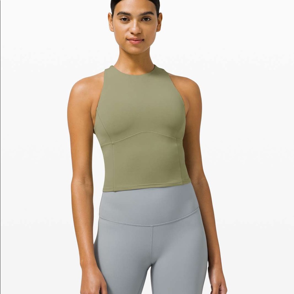 Lululemon key to balance tank in Rosemary Green